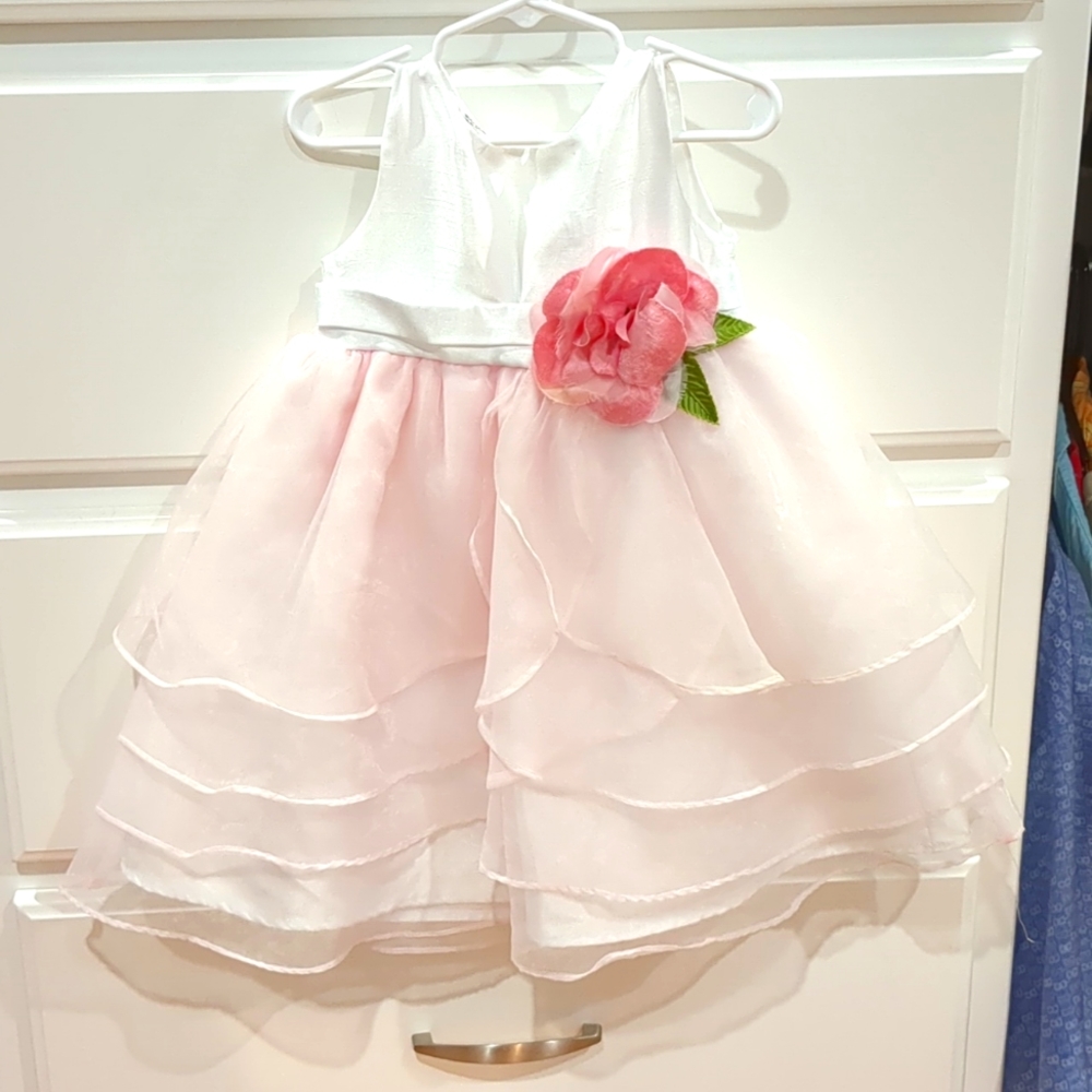 3/$15 Tulle pink and white flower dress